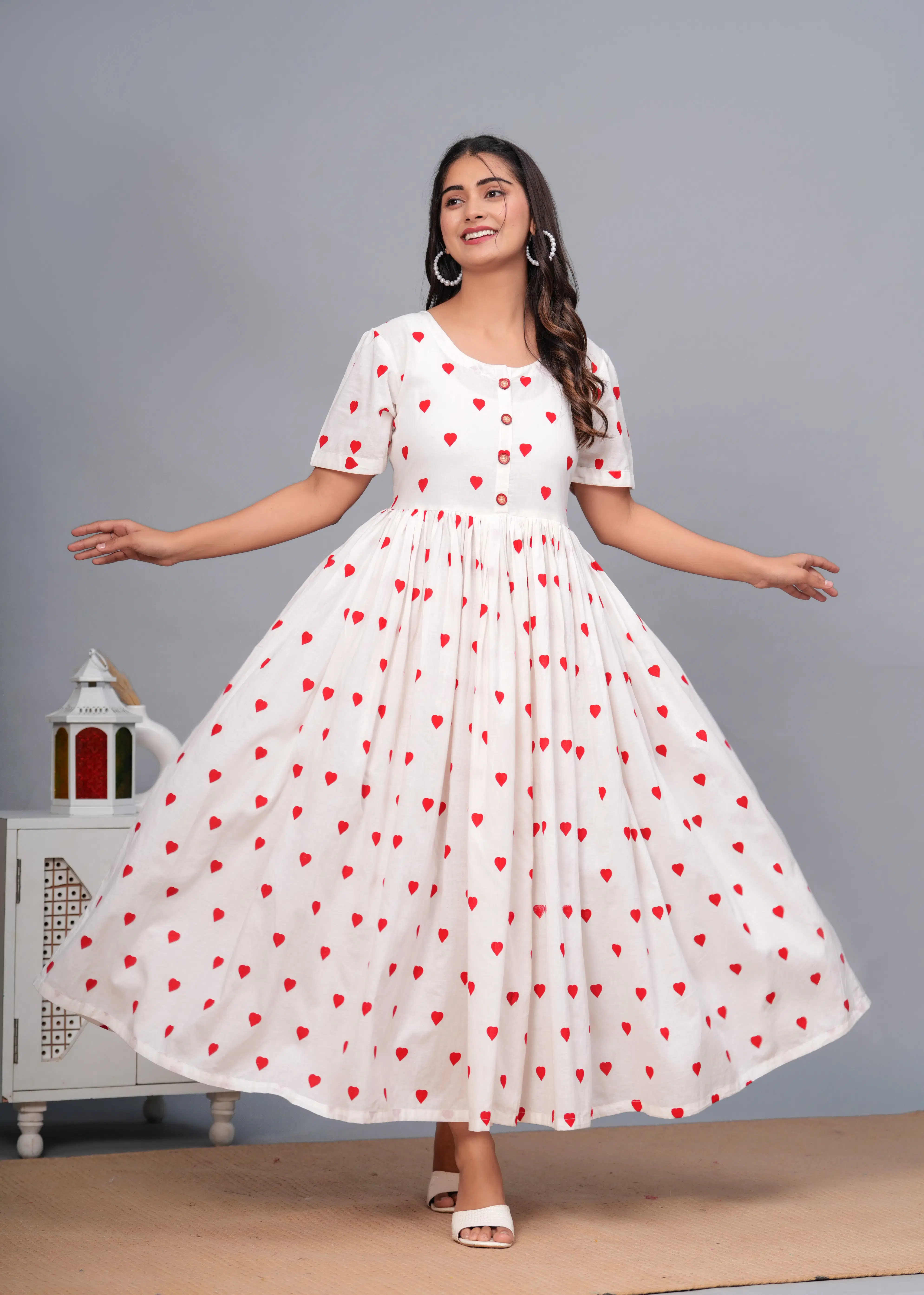 NUPITAL Rayon Printed Anarkali Women's Kurti - Off White ( Pack of 1 )