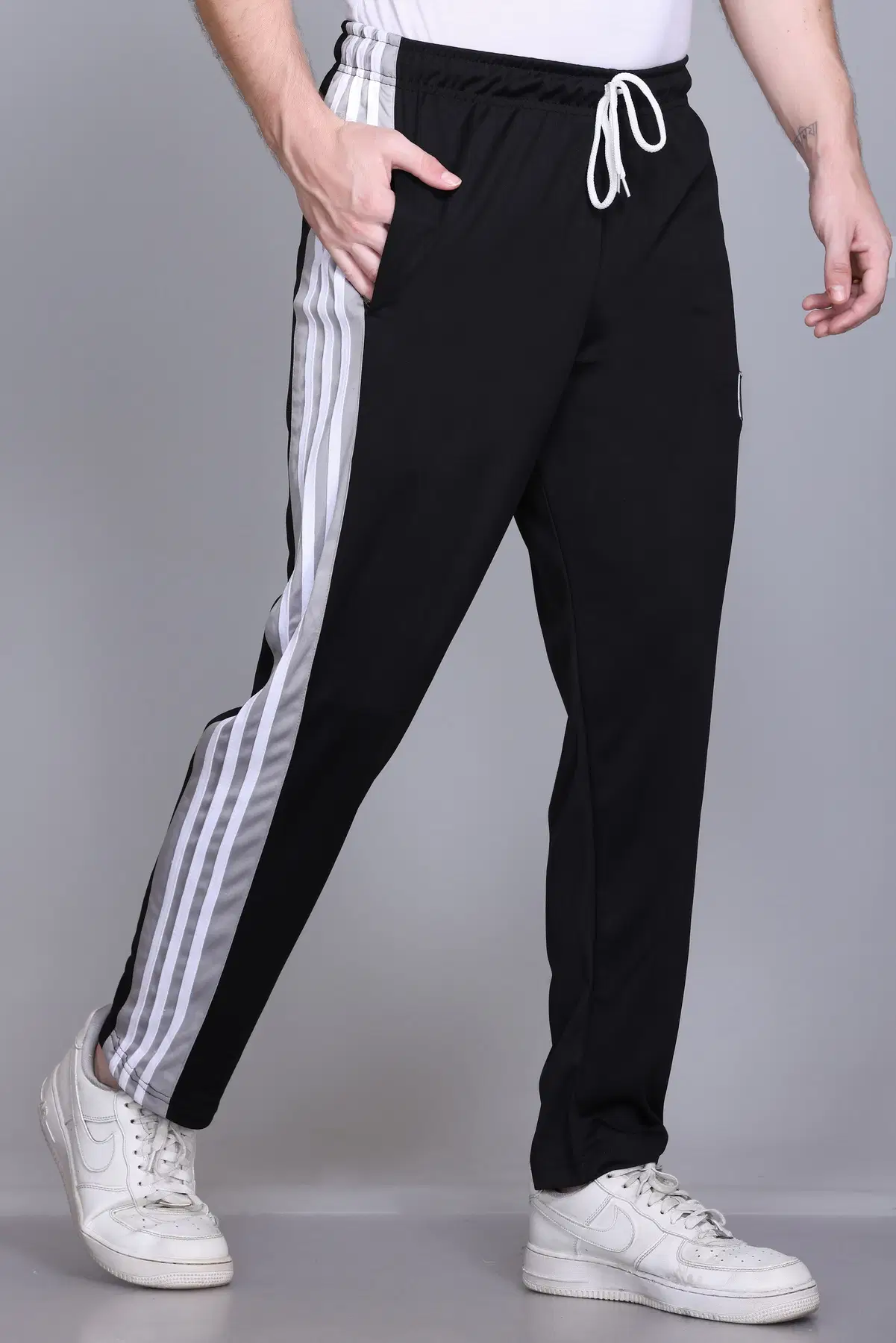 HVBK Black Polyester Men's Trackpants ( Pack of 1 )